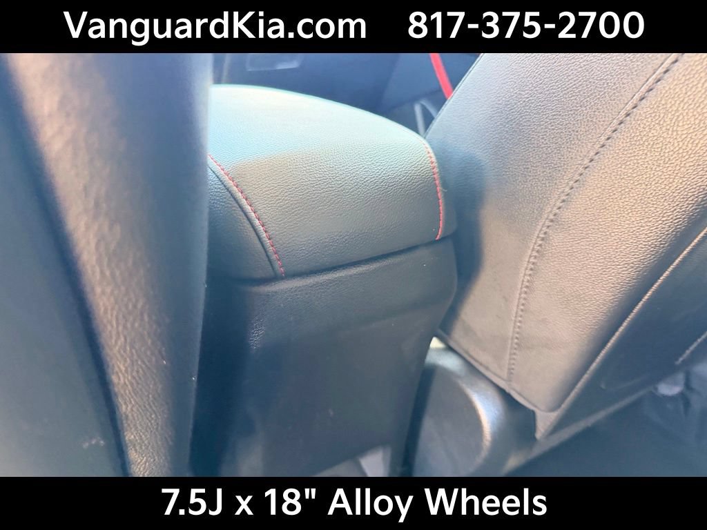 Used 2025 Kia Soul GT-Line w/ GT-Line Technology Package FWD image 26