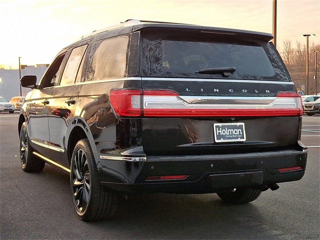 Certified 2021 Lincoln Navigator Reserve image 5