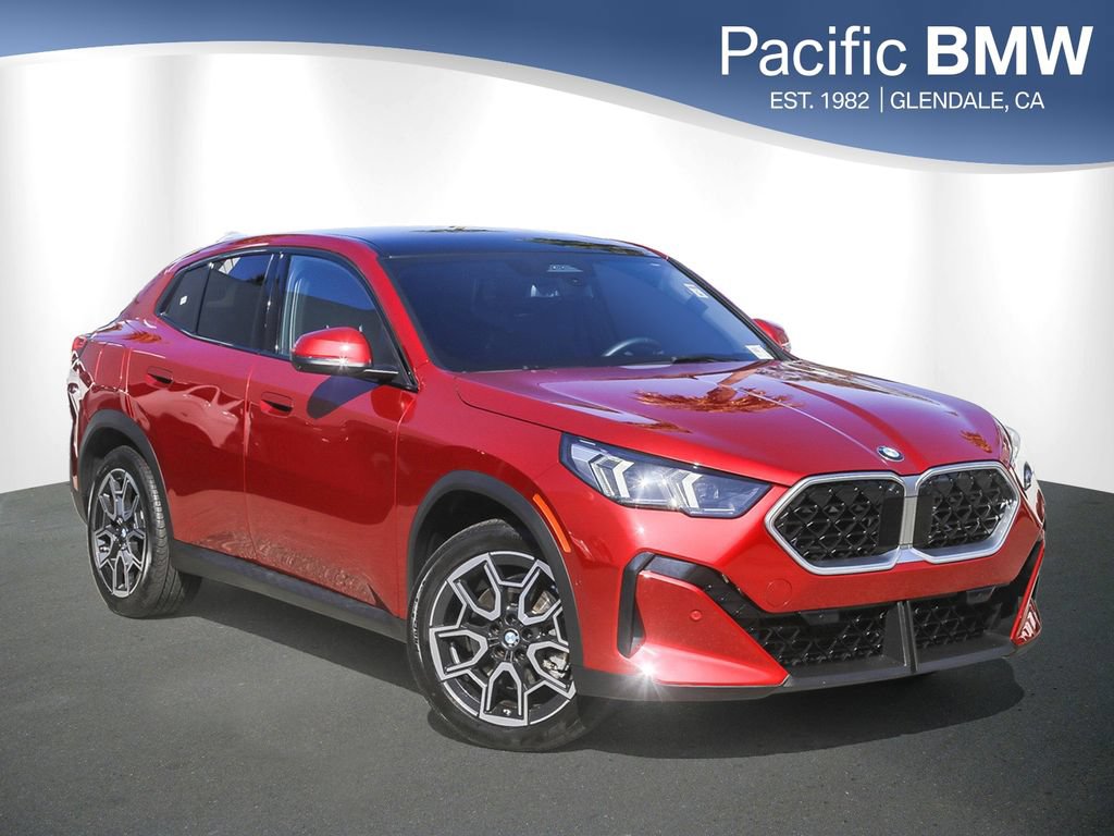 Used 2026 BMW X2 xDrive28i AWD/4WD image 1