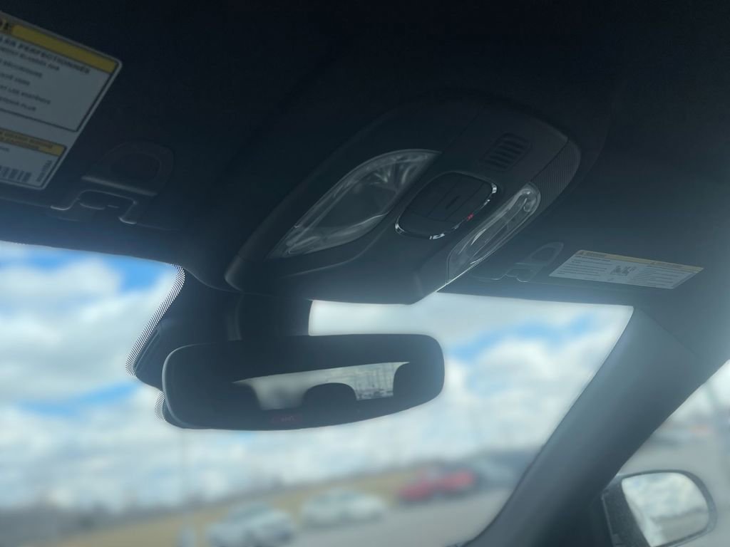 Used 2024 Jeep Compass Limited image 29