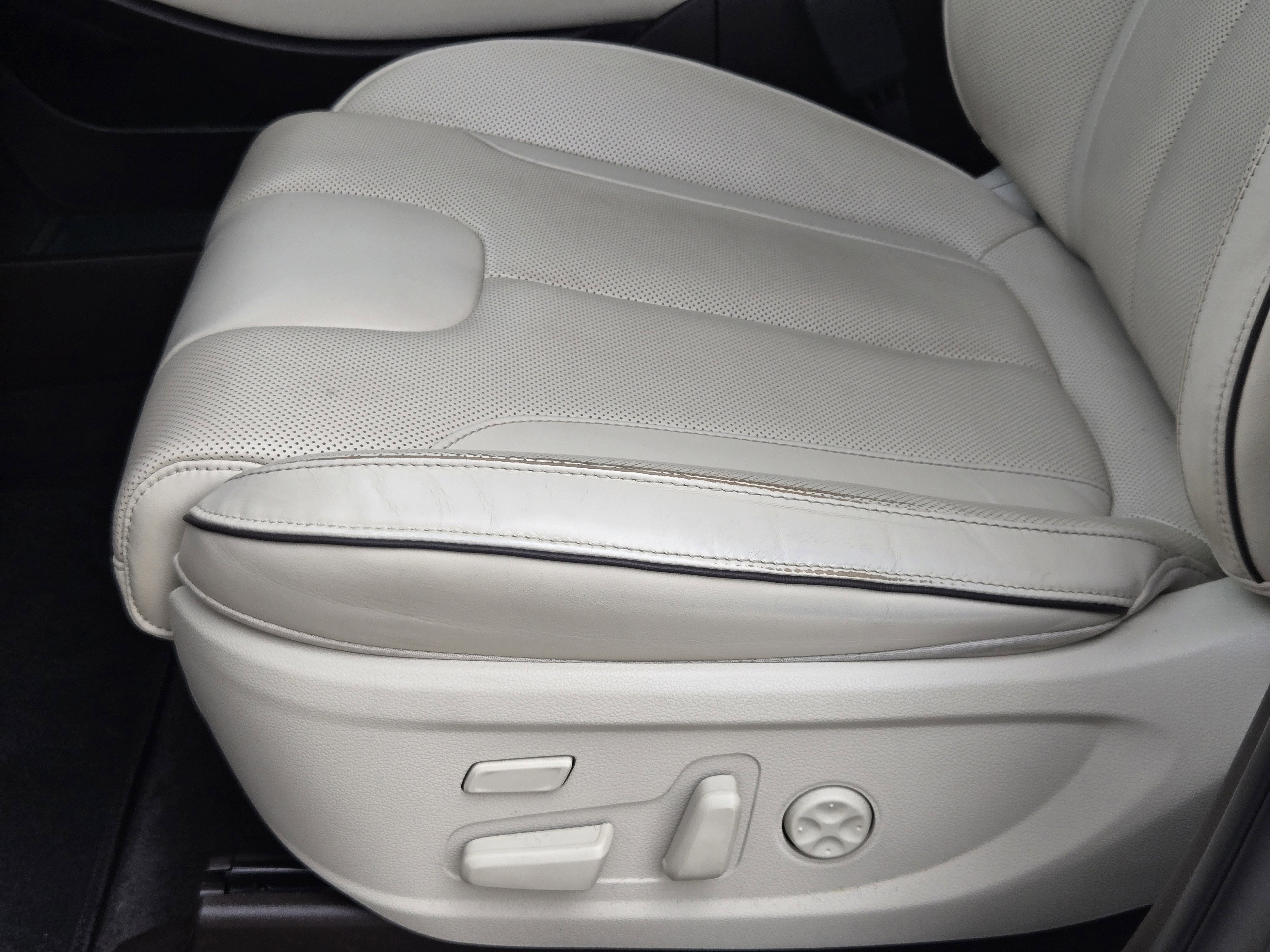 Used 2020 Hyundai Palisade Limited image 21