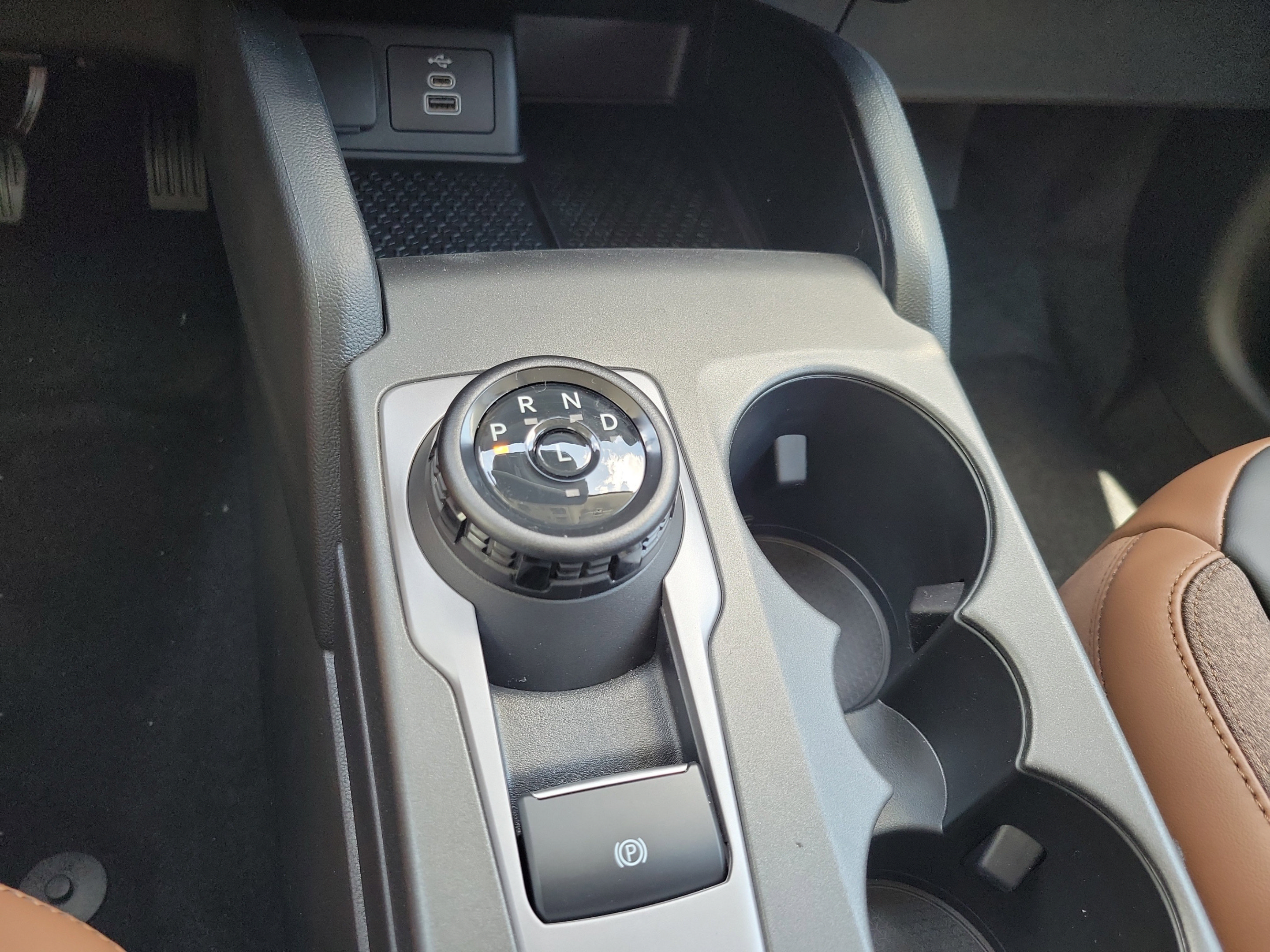 New 2026 Ford Bronco Sport Outer Banks w/ Outer Banks Tech Package+ AWD/4WD image 29