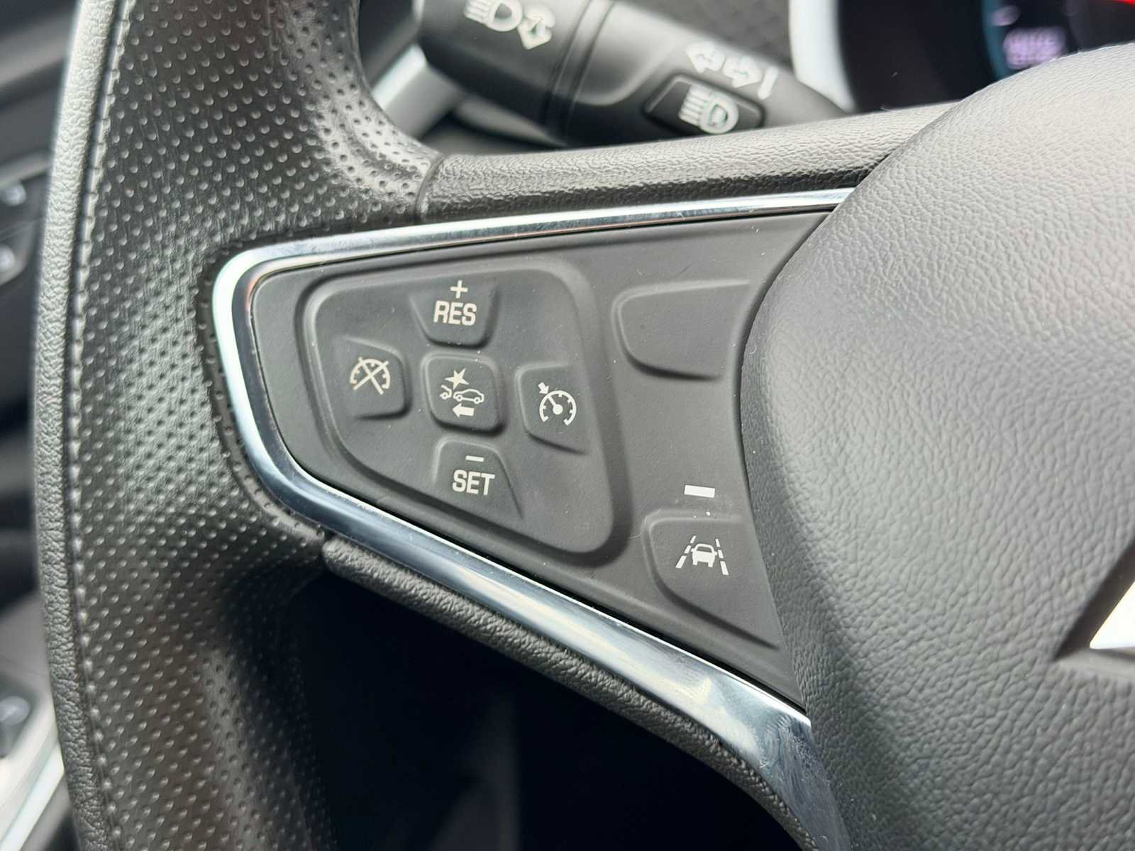 Used 2023 Chevrolet Malibu LT image 23