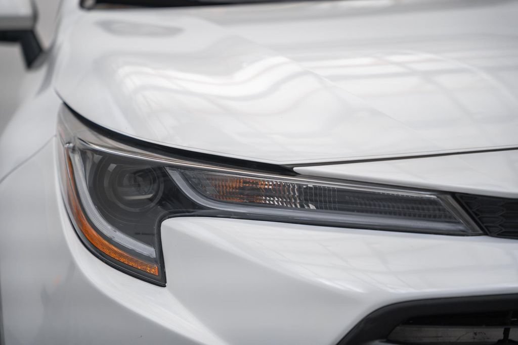 Used 2023 Toyota Corolla LE FWD image 12