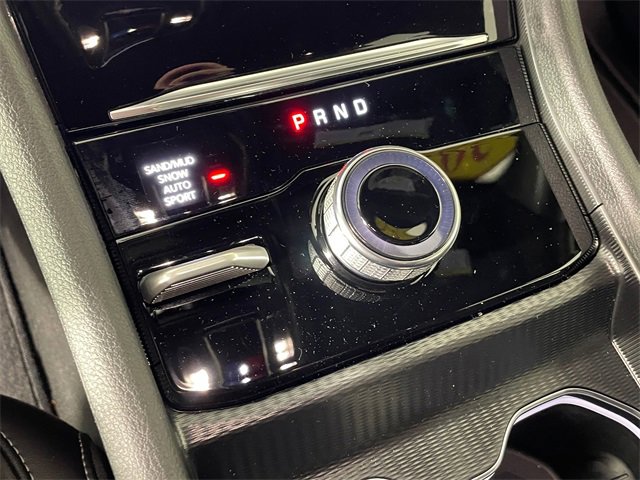 New 2025 Jeep Grand Cherokee L Limited w/ Trailer Tow Package image 9