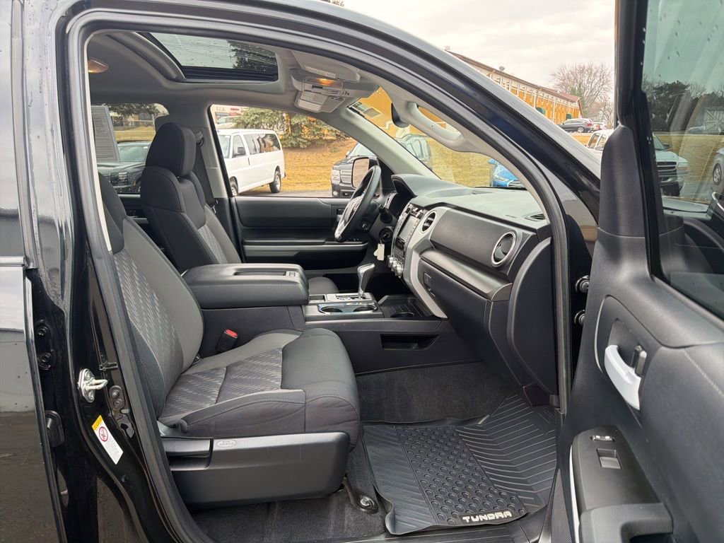 Used 2018 Toyota Tundra SR5 image 23