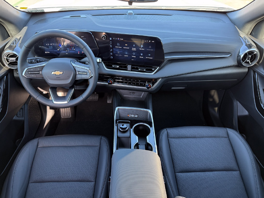 New 2027 Chevrolet Equinox LT w/ Convenience Package II FWD image 11