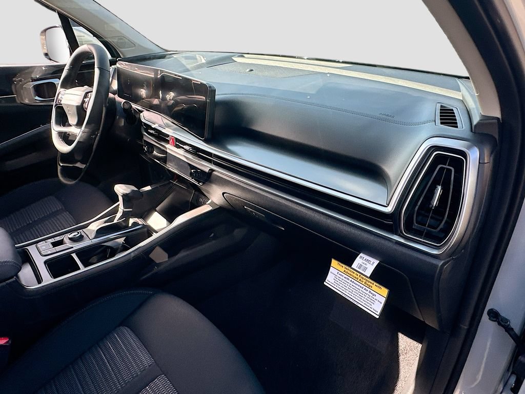 New 2026 Kia Sorento LX FWD image 27