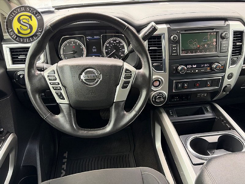 Used 2019 Nissan Titan SV w/ SV Convenience Package AWD/4WD image 27