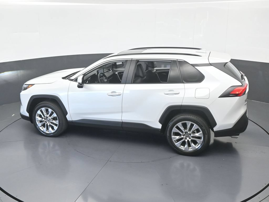 Used 2025 Toyota RAV4 XLE Premium FWD image 45