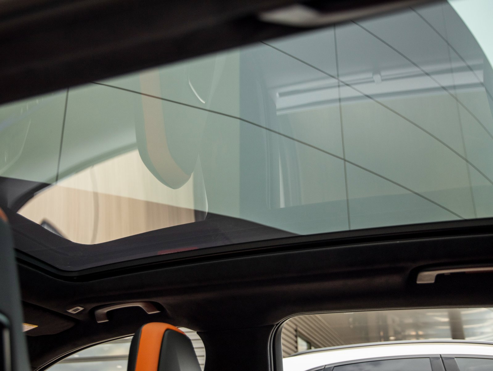 Used 2025 BMW M5 Touring image 25