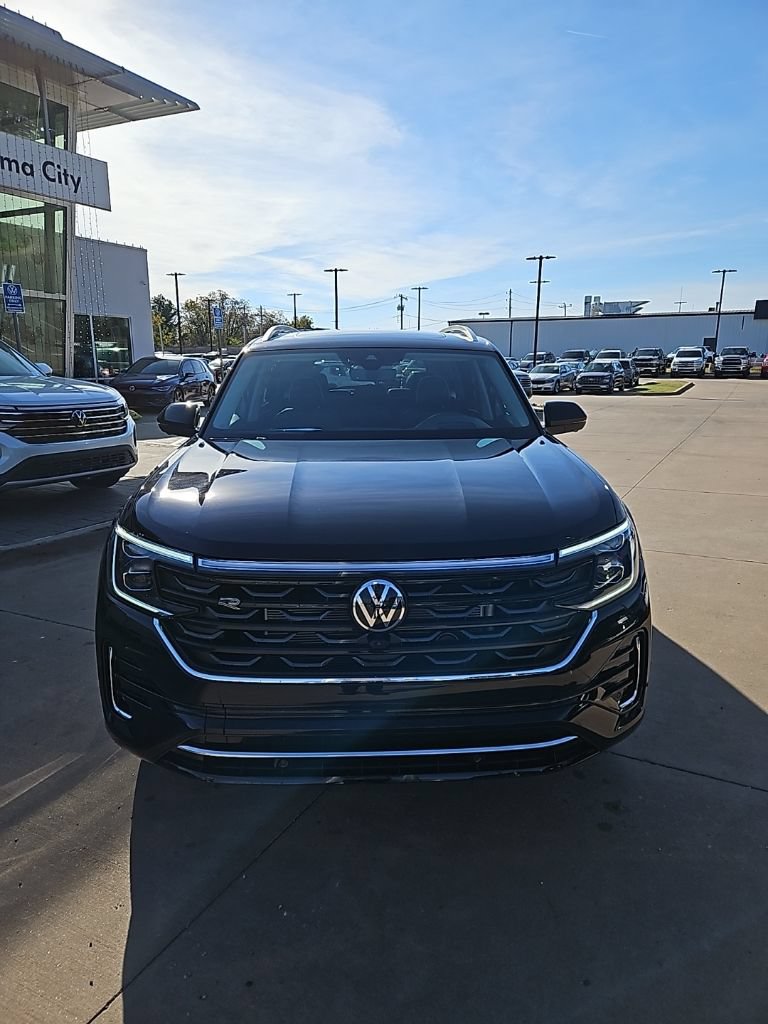 New 2026 Volkswagen Atlas SEL Premium R-Line AWD/4WD image 2