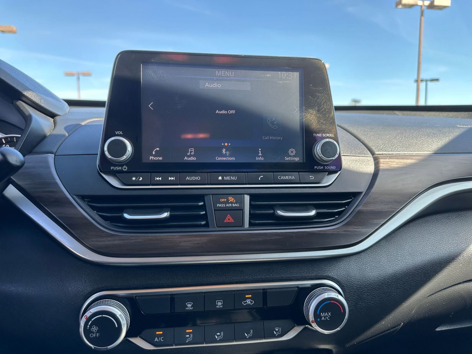 Used 2025 Nissan Altima 2.5 SV image 17