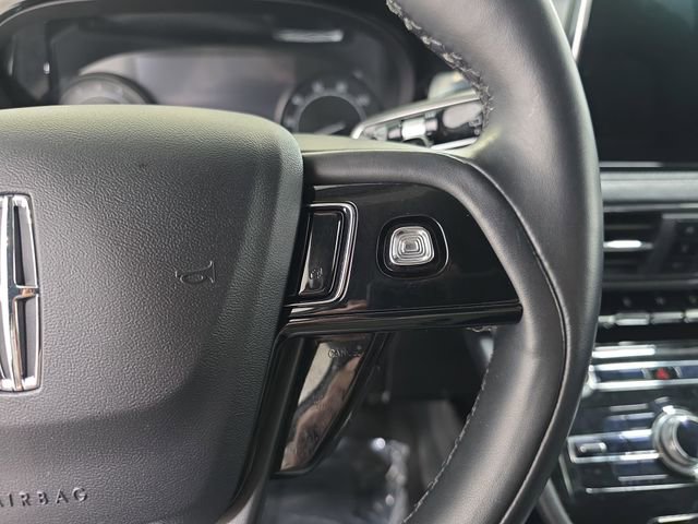 Used 2020 Lincoln Corsair AWD image 15