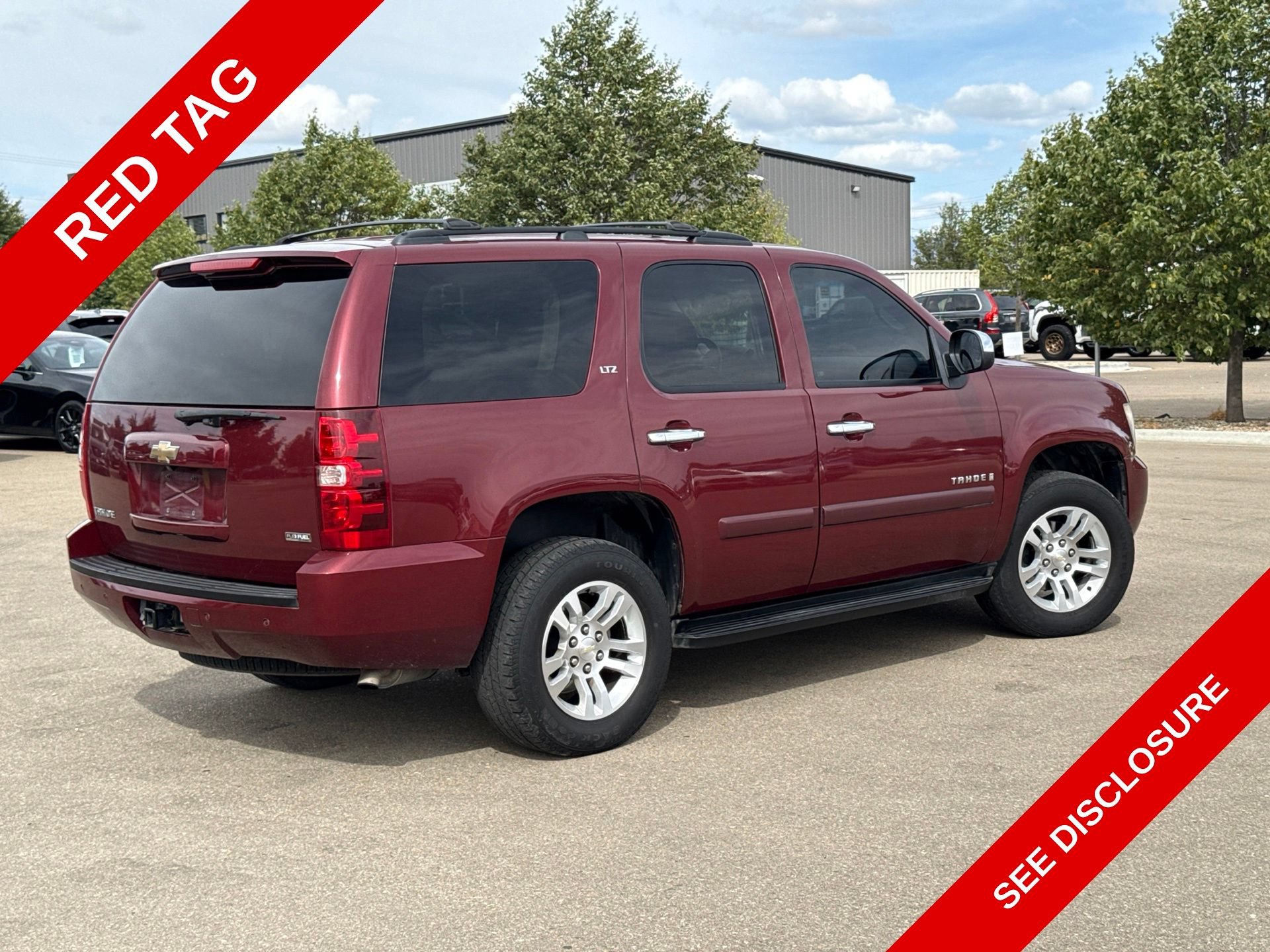 Used 2008 Chevrolet Tahoe LTZ w/ LTZ Preferred Equipment Group AWD/4WD image 6