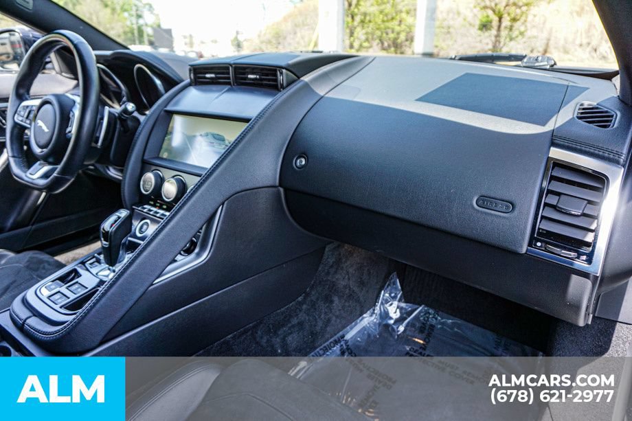 Used 2020 Jaguar F-TYPE R-Dynamic RWD image 28