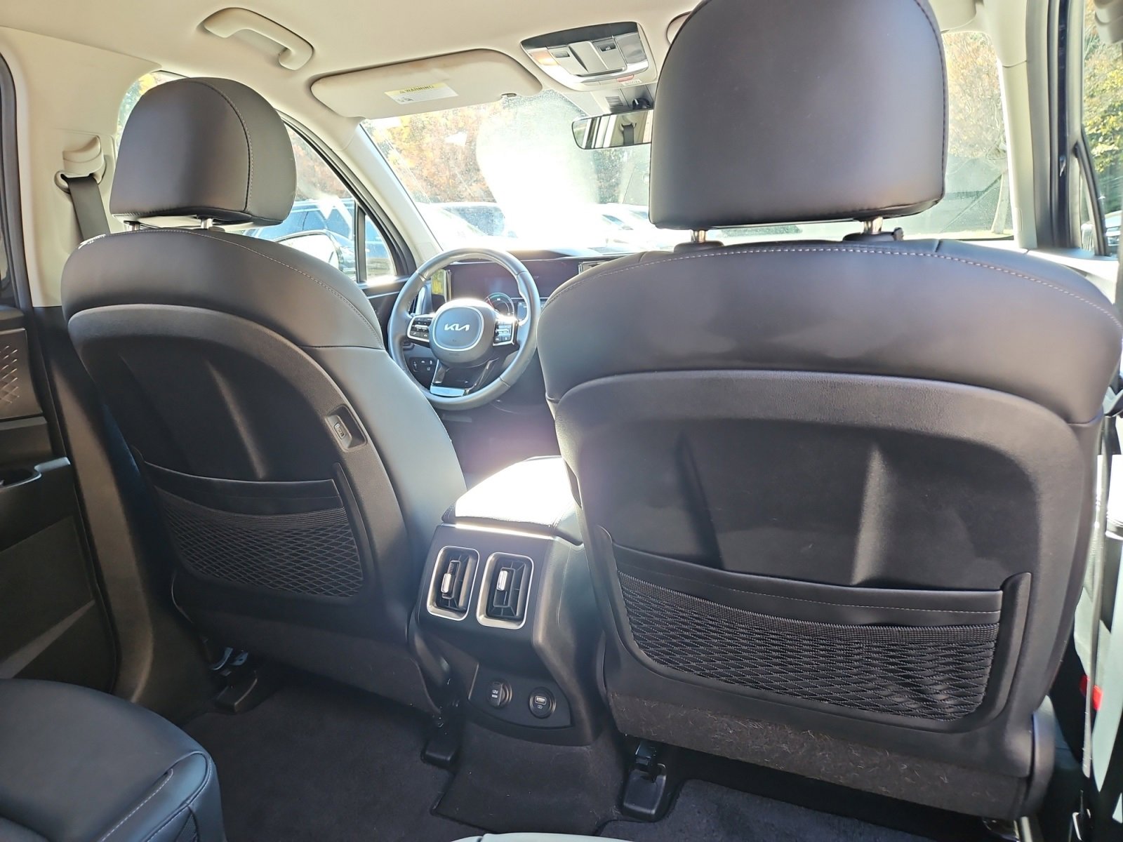 Used 2023 Kia Sorento EX image 18