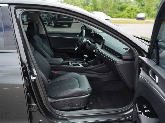 Used 2025 Kia K5 EX FWD image 21