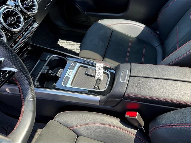 Certified 2024 Mercedes-Benz GLB 250 4MATIC image 20
