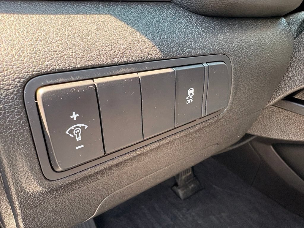 Used 2018 Hyundai Tucson SE w/ Cargo Package FWD image 13