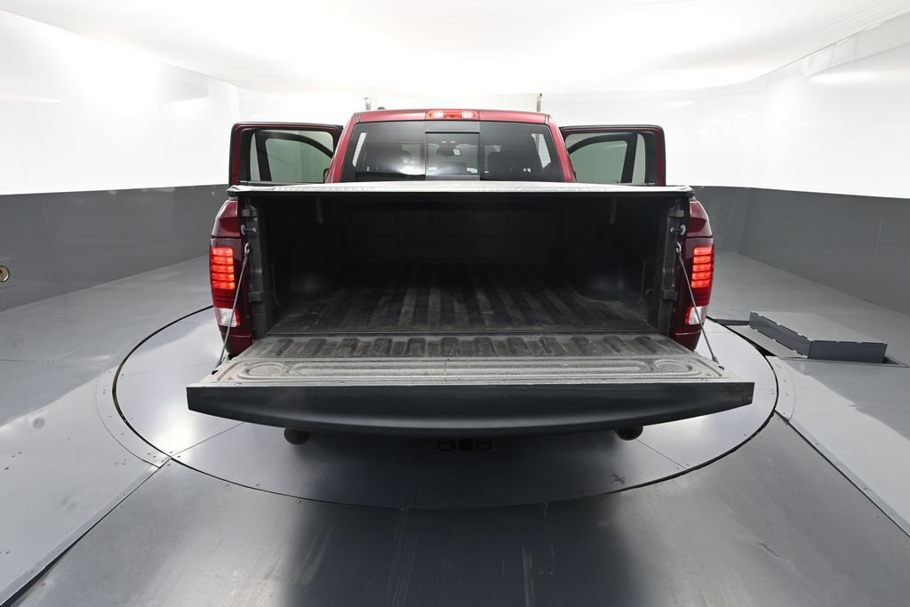 Used 2023 RAM 1500 Warlock AWD/4WD image 44