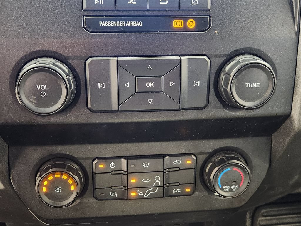 Used 2021 Ford F250 XL w/ Power Equipment Group AWD/4WD image 18