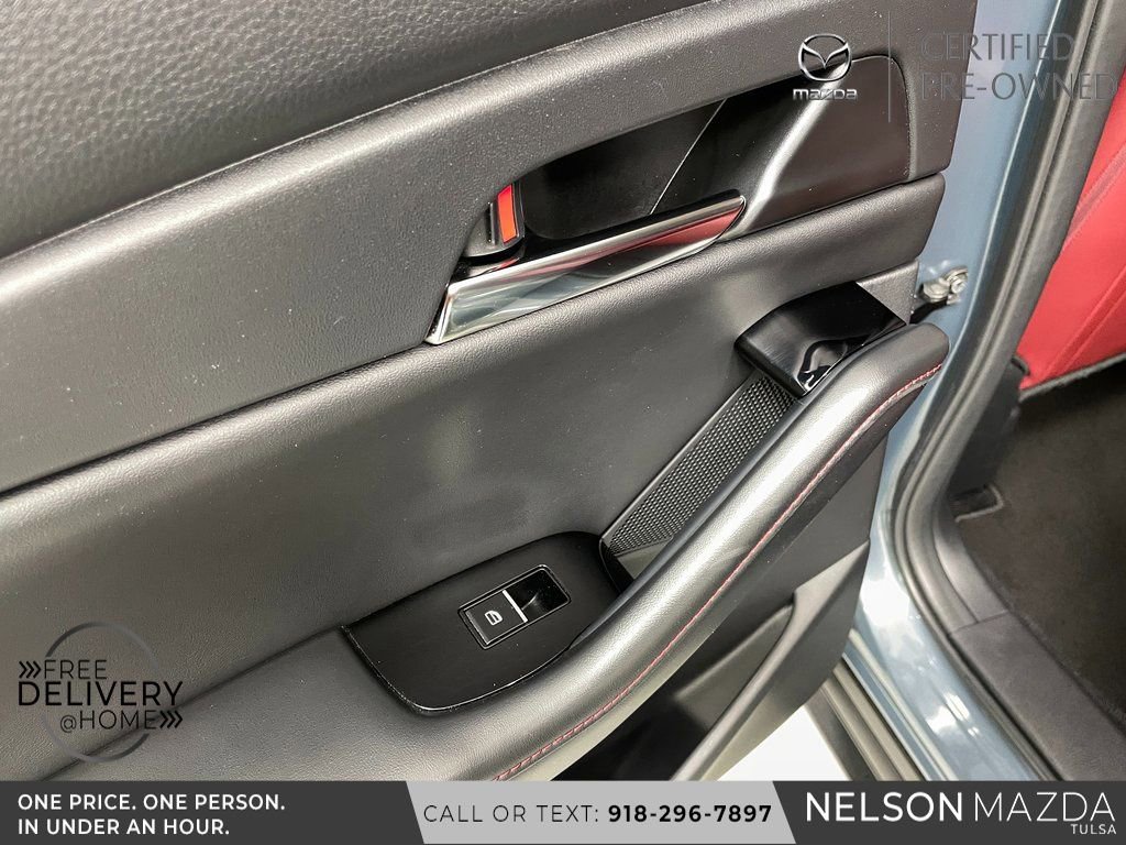 Certified 2025 MAZDA CX-30 AWD 2.5 S w/ Preferred Package image 32