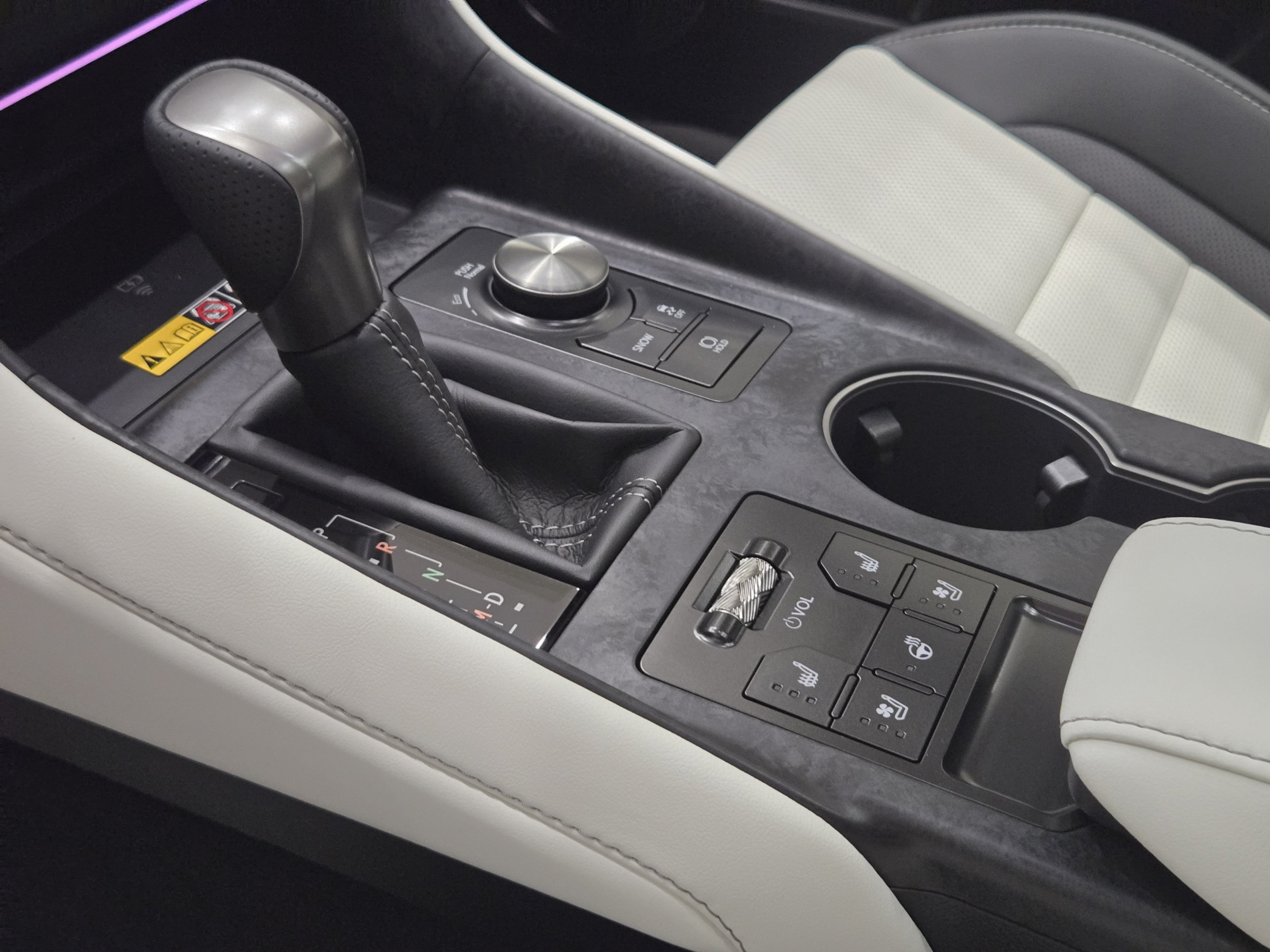 New 2026 Lexus IS 350 F Sport w/ Technology Package RWD image 17