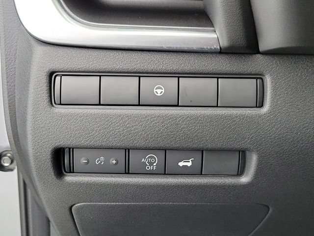Used 2023 Nissan Rogue SV w/ SV Premium B Package FWD image 33