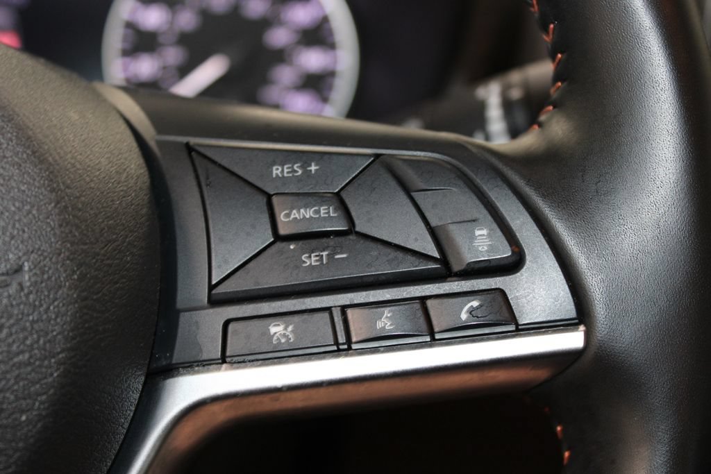 Used 2025 Nissan Sentra SR FWD image 29