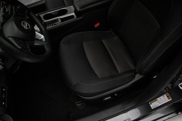 Used 2024 Nissan Altima 2.5 SV image 28