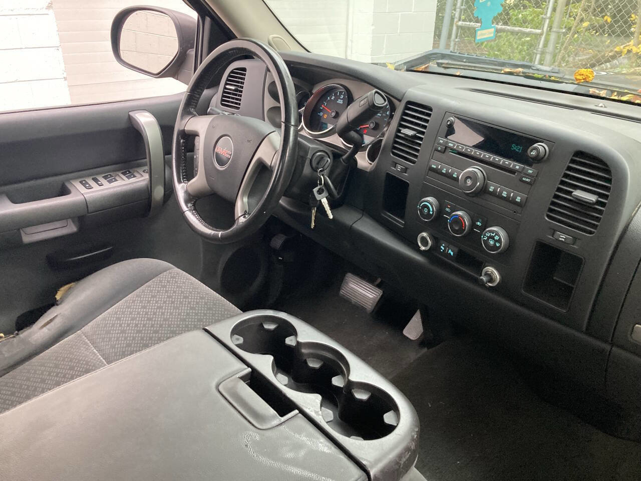 Used 2008 GMC Sierra 1500 SLE w/ Power Pack Plus image 9