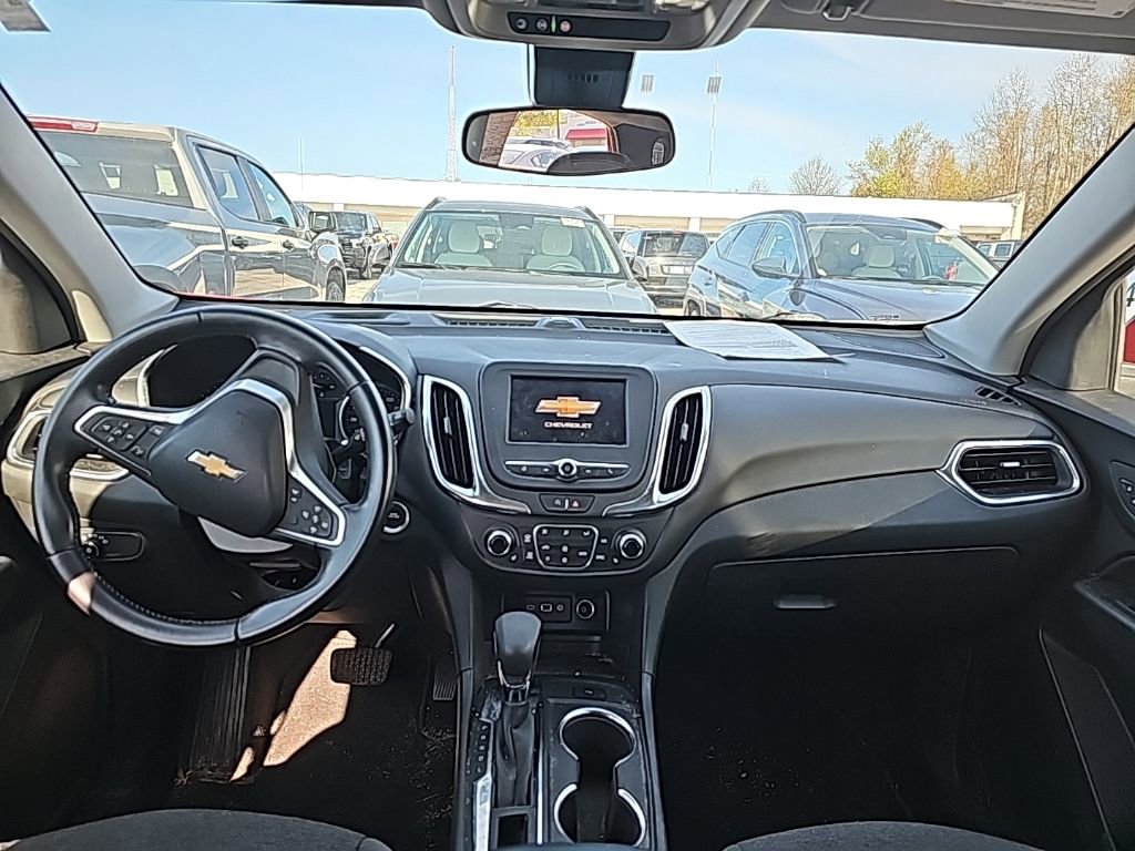 Used 2022 Chevrolet Equinox LT FWD image 4