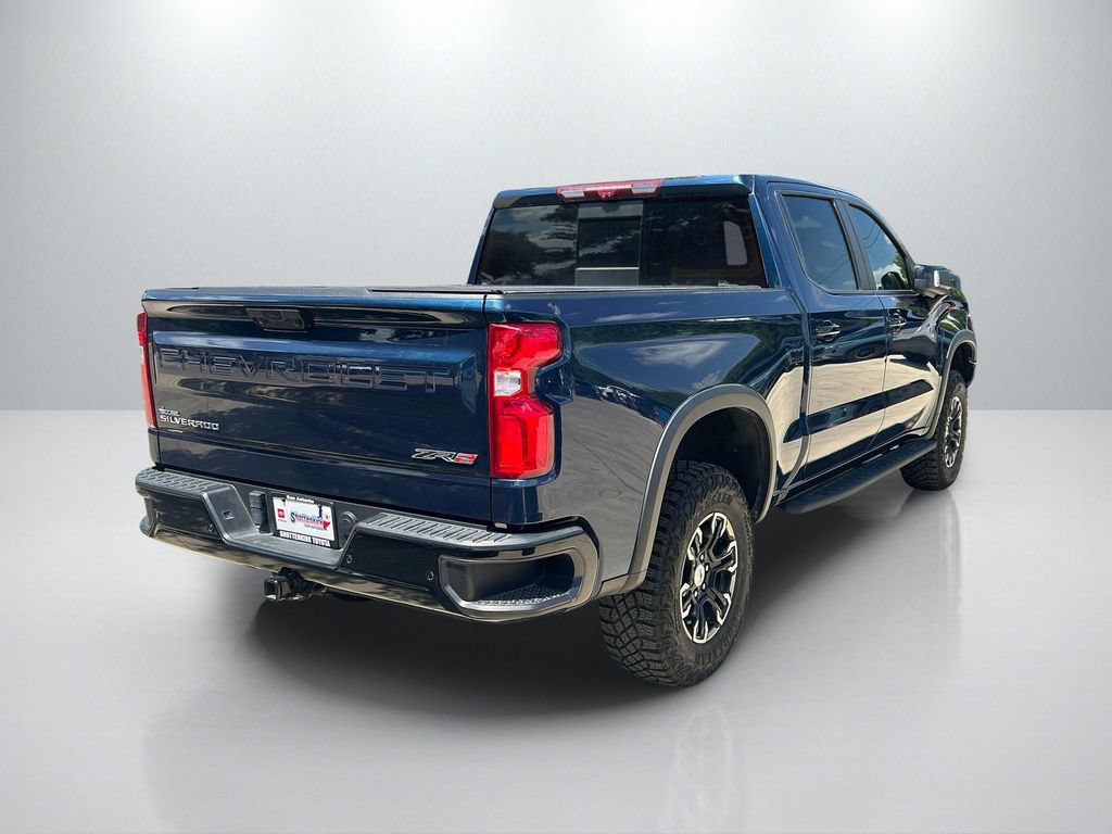Used 2023 Chevrolet Silverado 1500 ZR2 AWD/4WD image 5