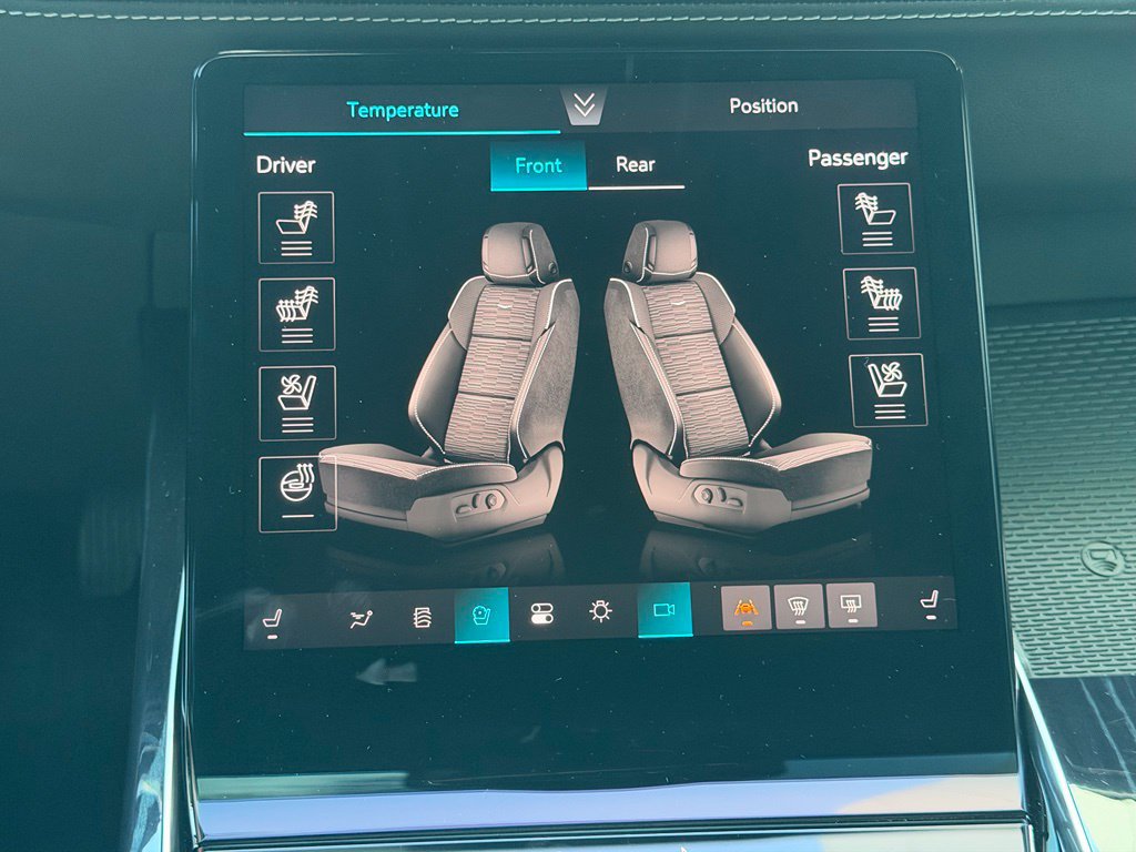 New 2026 Cadillac Escalade Sport w/ LPO, Floor Liner Package AWD/4WD image 35