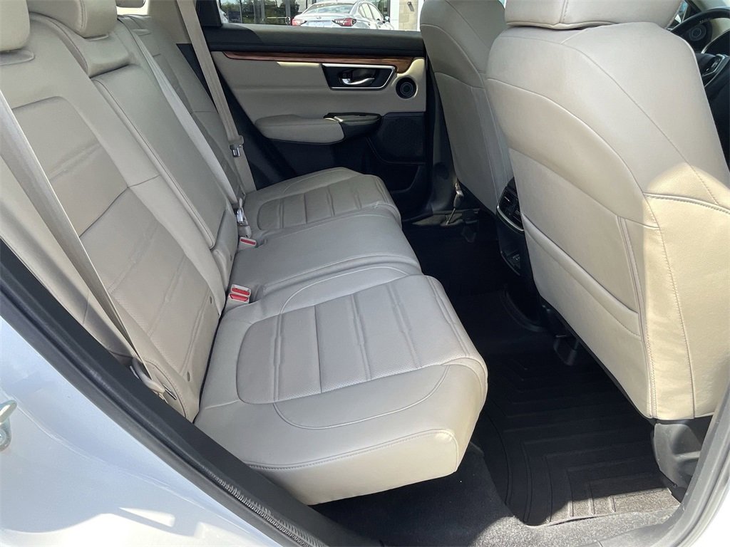 Used 2020 Honda CR-V Touring image 25