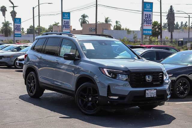 Used 2024 Honda Passport Black Edition image 2
