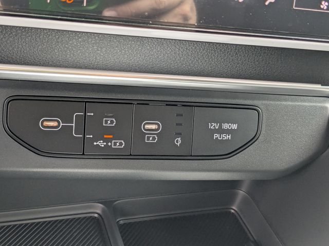 New 2027 Kia Carnival EX w/ Dark Edition Package FWD image 24