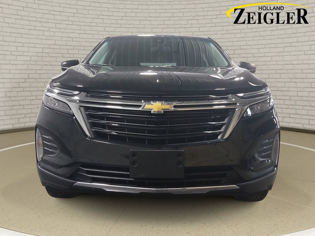 Used 2024 Chevrolet Equinox LT AWD/4WD image 2