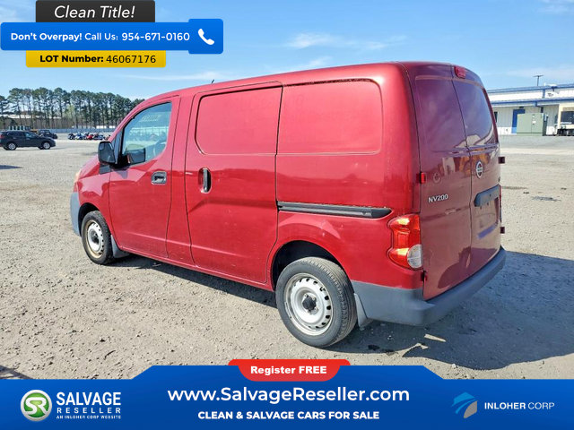 Used 2013 Nissan NV200 SV image 3