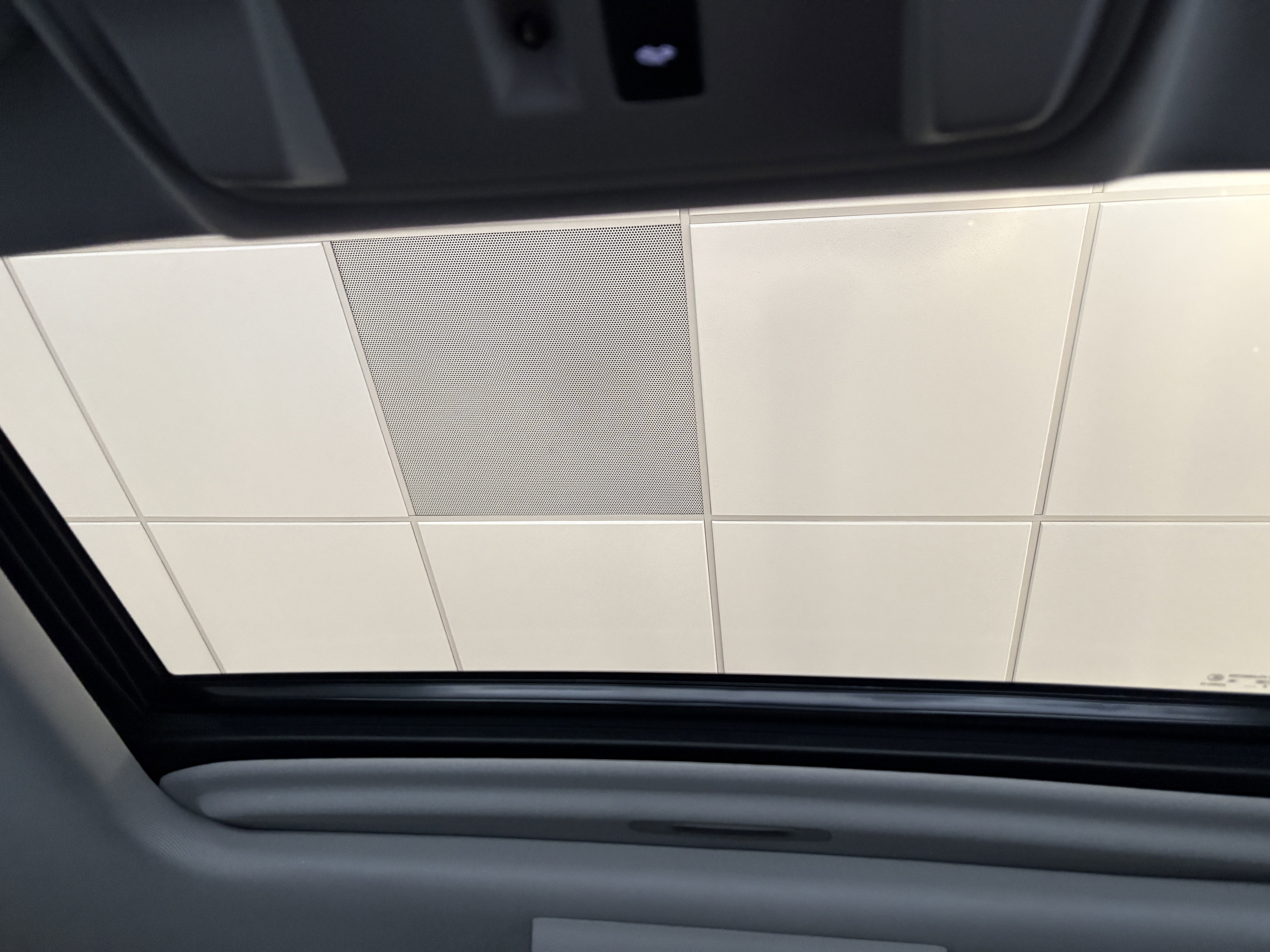 Used 2017 Cadillac Escalade Luxury image 20