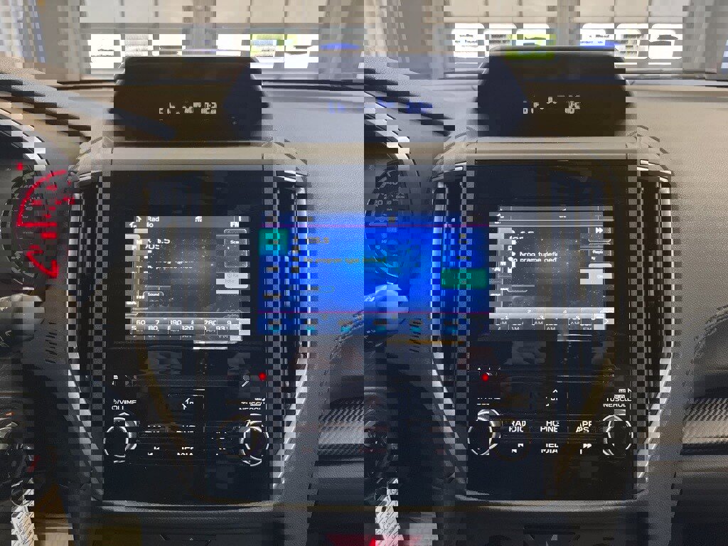 Used 2019 Subaru Crosstrek 2.0i Premium w/ Moonroof Package image 23