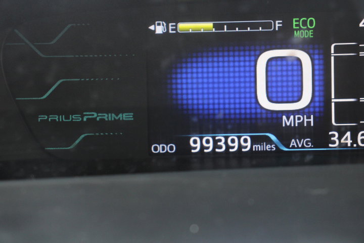 Used 2018 Toyota Prius Prime Advanced image 28