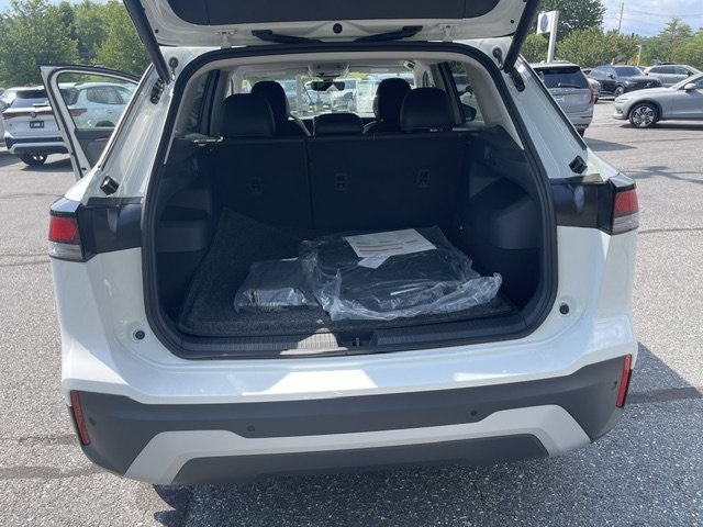 New 2026 Volkswagen Tiguan SE AWD/4WD image 11