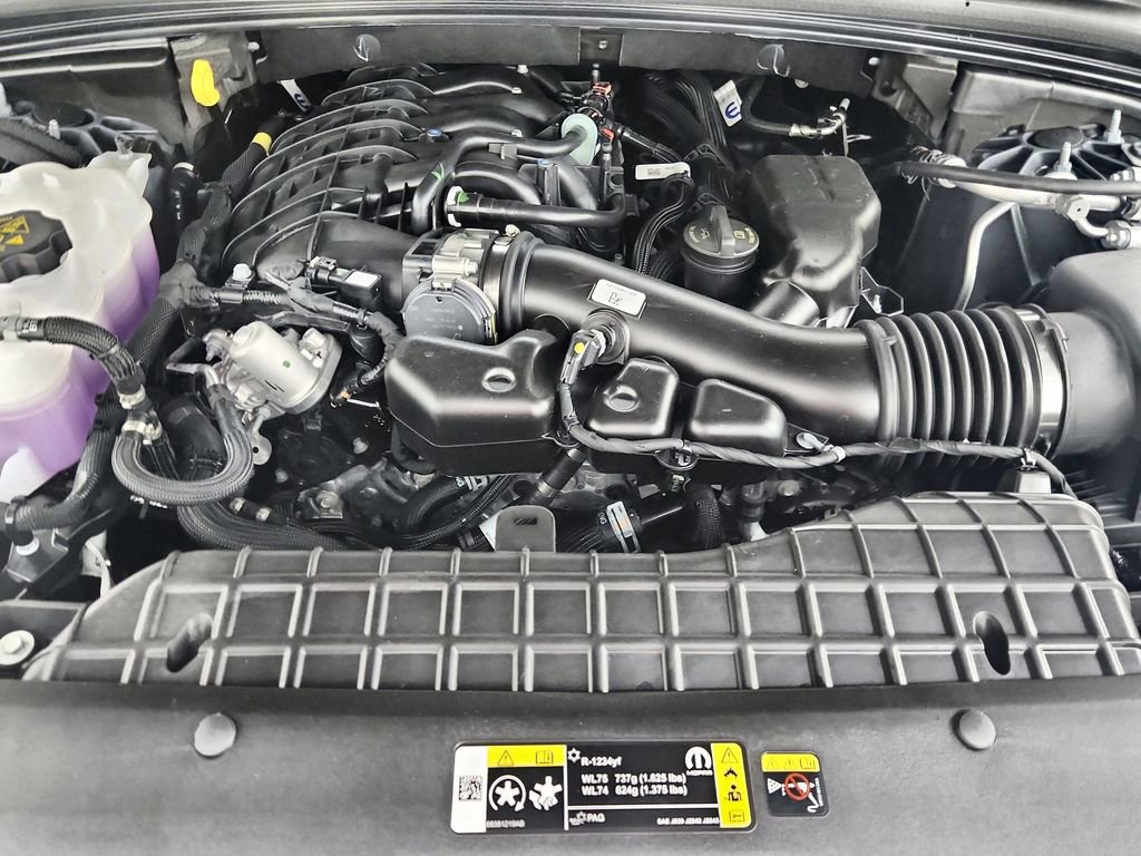 New 2025 Jeep Grand Cherokee Limited image 36