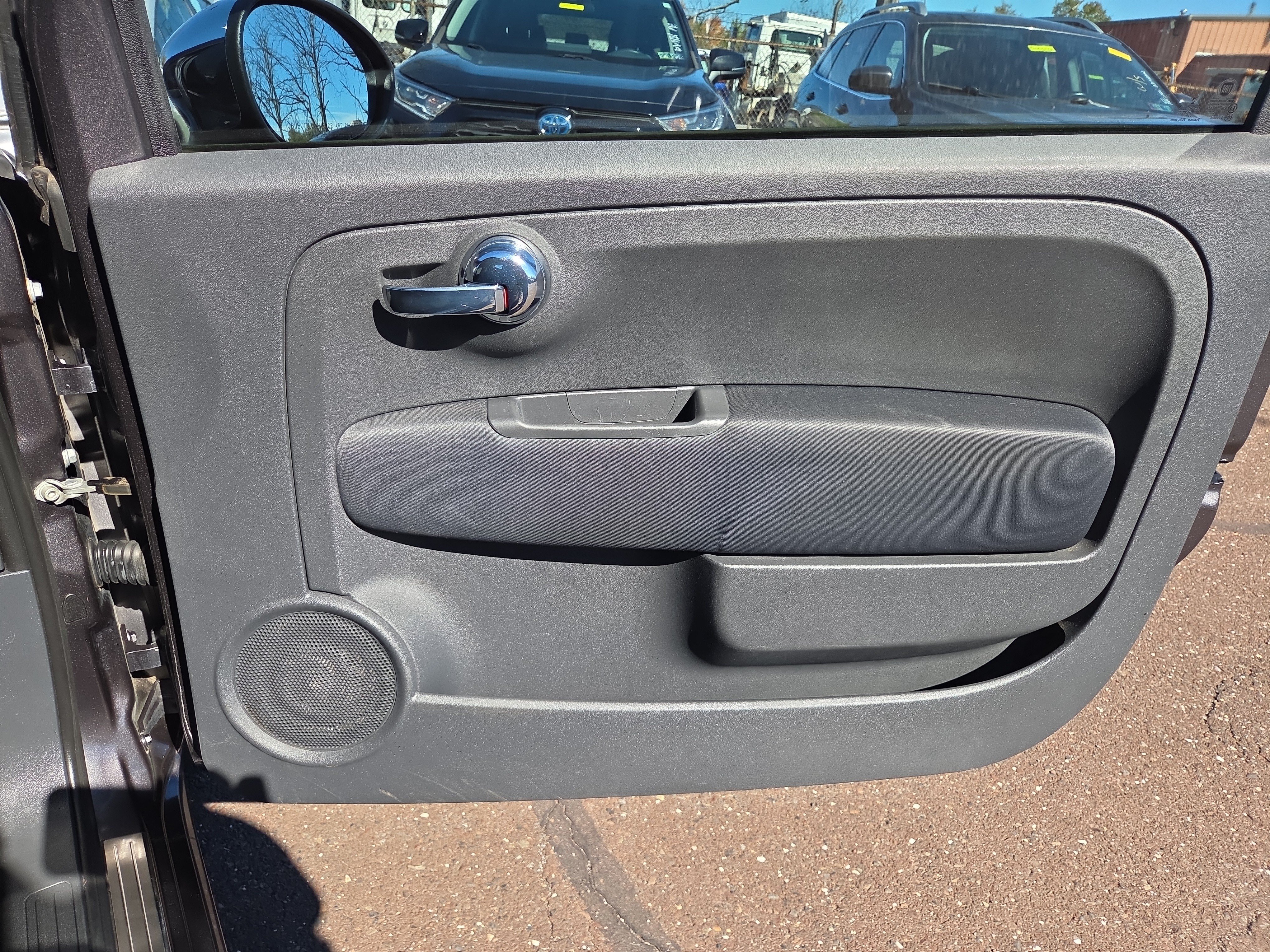 Used 2015 FIAT 500 Pop FWD image 17