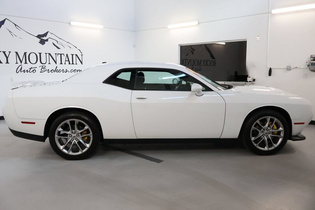 Used 2022 Dodge Challenger GT AWD/4WD image 8
