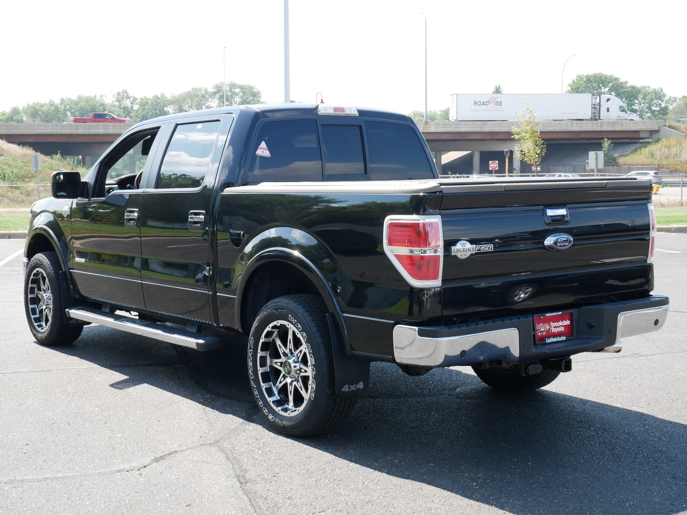 Used 2013 Ford F150 King Ranch w/ King Ranch Luxury Pkg AWD/4WD image 5
