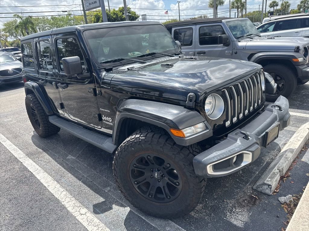 Used 2018 Jeep Wrangler Unlimited Sahara image 4