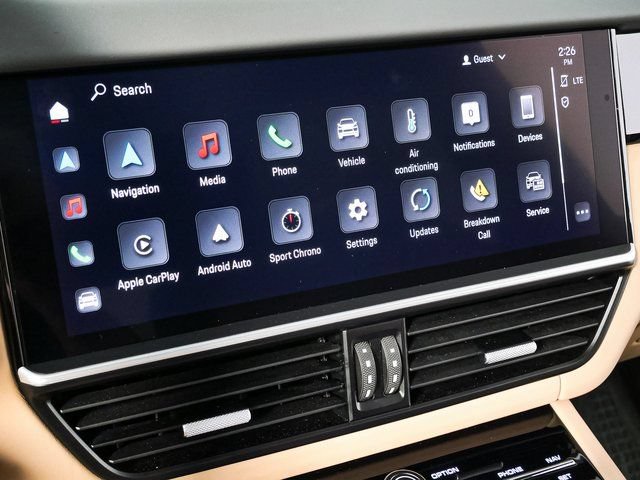 Certified 2023 Porsche Cayenne S AWD/4WD image 15